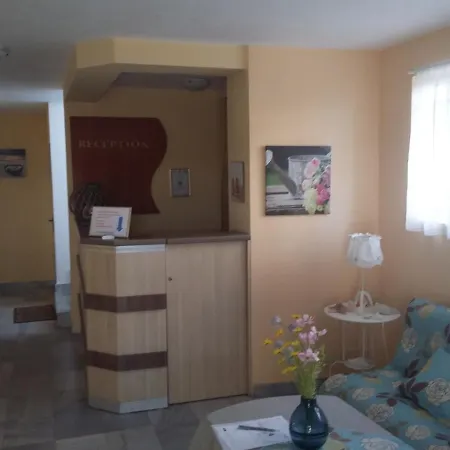 Gæstehus Panorama-Apartmany Chantall,Morski Zvuci 58,Ravda *
