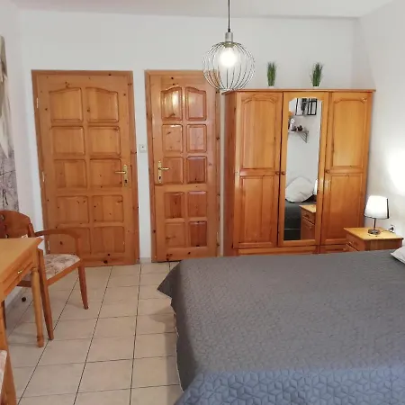 Panorama-Apartmany Chantall,Morski Zvuci 58,Ravda Gæstehus Ravda