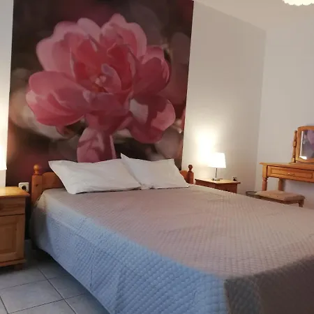 Panorama-Apartmany Chantall,Morski Zvuci 58,Ravda *