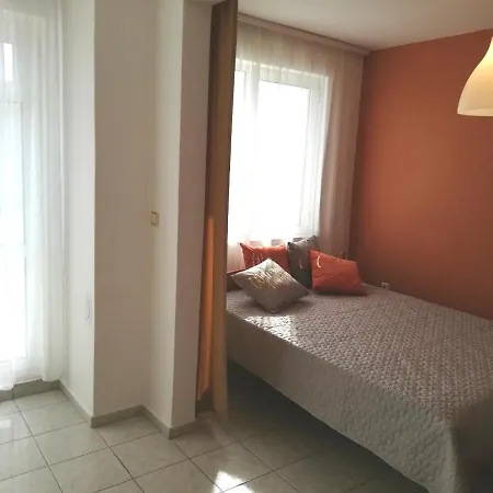 Panorama-Apartmany Chantall,Morski Zvuci 58,Ravda