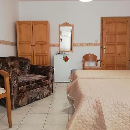 Panorama-Apartmany Chantall,Morski Zvuci 58,Ravda Ravda