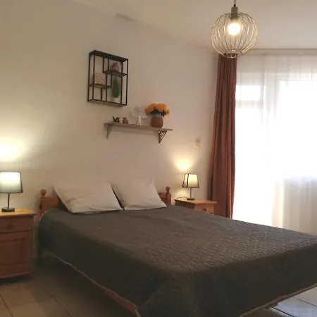 Guest house Panorama-Apartmany Chantall,Morski Zvuci 58,Ravda Ravda